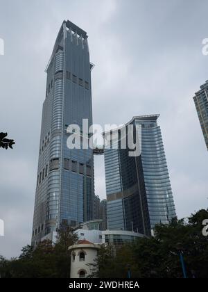 Hongkong, China - 11. Januar 2024: Nina Tower in Tsuen Wan, Hongkong. Stockfoto