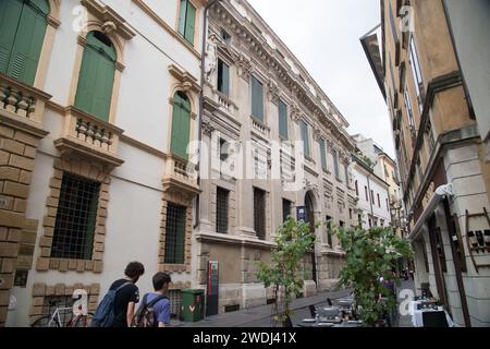 Corso Andrea Palladio im historischen Zentrum von Vicenza, Provinz Vicenza, Veneto, Italien© Wojciech Strozyk / Alamy Stock Photo *** Lokale Bildunterschrift *** Stockfoto