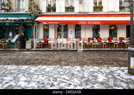 Paris, Frankreich, Café und Restaurants am Place du Tertre in Montmartre Quaters von Paris, nur Editorial. Stockfoto