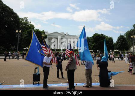 WASHINGTON D C/District of Columbia/USA./Turishtani - US-amerikanischer Stand im Weißen Haus pennsylvania Anvue in DC, im Zeichen der chinesischen Besetzung ostturkistans und chinas Massenmord im 21. Jahrhundert im okkuierten Ostturlistan. Mai. 2019/ Foto... Francis Dean / Deanpictures. Stockfoto