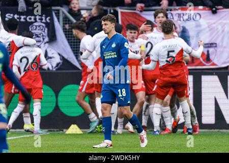 Utrecht, Niederlande. Januar 2024. UTRECHT, NIEDERLANDE - 21. JANUAR: Olivier Boscagli von PSV enttäuscht während des niederländischen Eredivisie-Spiels zwischen FC Utrecht und PSV am 21. Januar 2024 im Stadion Galgenwaard in Utrecht, Niederlande. (Foto von Joris Verwijst/Orange Pictures) Credit: Orange Pics BV/Alamy Live News Stockfoto