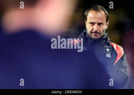 Salerno, Italien. Januar 2024. Alberto Gilardino Cheftrainer des Genua CFC vor dem Fußballspiel der Serie A zwischen den USA Salernitana und Genua CFC im Arechi Stadion in Salerno (Italien) am 21. Januar 2024. Quelle: Insidefoto di andrea staccioli/Alamy Live News Stockfoto