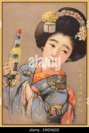 SAKE Vintage 1900's Japanische Werbetexte Lithografie. Eine Geisha-Frau im blauen Kimono, die eine Sake-Flasche hält, NIPPON SAKE BREWERY CO.LTD Kimi banzai Imperial Japan Stockfoto