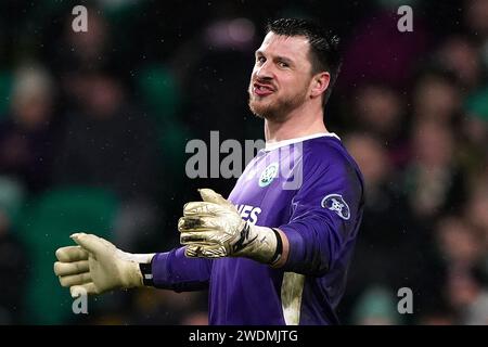 Buckie Thistle Torhüter Stuart Knight reagiert beim Spiel der vierten Runde des Scottish Cup im schottischen Celtic Park. Bilddatum: Sonntag, 21. Januar 2024. Stockfoto