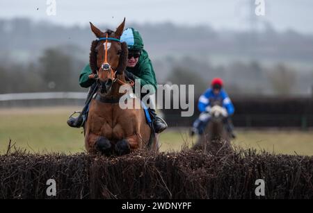 Oscar Montel und James King gewinnen die CKD Lord Ashton of Hyde’s Cup Mens Open beim Heythrop P2P in Cocklebarrow. Credit JTW equine Images / Alamy. Stockfoto