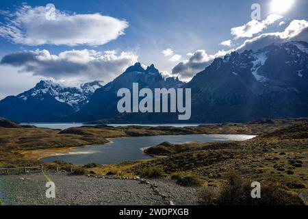 Ein malerischer Blick auf einen See in den Anden in Patagonien Stockfoto