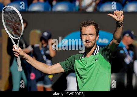 Melbourne, Australien. Januar 2024. DANIIL MEDWEDEW aus der Russischen Föderation feiert nach dem Sieg gegen NUNO BORGES aus Polen in der Rod Laver Arena in einem Spiel der 4. Runde der Männer-Singles am 9. Tag der Australian Open 2024 in Melbourne, Australien. Sydney Low/Cal Sport Media/Alamy Live News Stockfoto