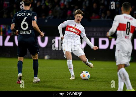 Bochum, Deutschland. Januar 2024. Fussball; Spieltag 18; 1. Bundesliga; Saison 20223/2024; VfL Bochum gegen VfB Stuttgart am 20.01.2024 in Bochum. UBz: 06 Angelo Stiller, VfB Stuttgart. Quelle: dpa/Alamy Live News Stockfoto