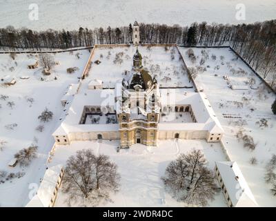 Aus der Vogelperspektive des Klosters Pazaislis, Kaunas, Litauen Stockfoto