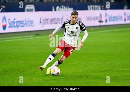 Gelsenkirchen, Deutschland. Januar 2024. Fussball; Spieltag 18; 2. Bundesliga; Saison 2023/2024; FC Schalke 04 gegen Hamburger SV am 20.01.2024 in Gelsenkirchen. UBz: 22 Ignace van der Brempt, Hamburger SV. Quelle: dpa/Alamy Live News Stockfoto