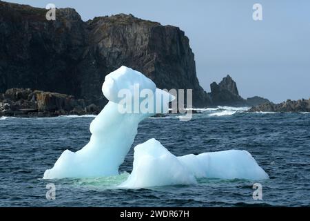 Kanada, Maritimes, Neufundland, Saint Lunaire-Griquet, White Cape Harbour, Eisberg, Stockfoto