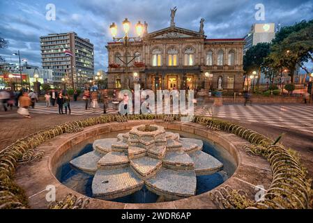 Zentralamerika, Costa Rica, San Jose, Teatro Nacional de Costa Rica, Stockfoto