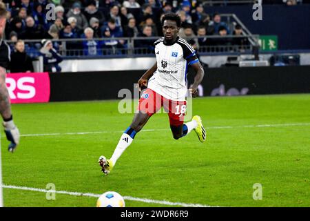 Gelsenkirchen, Deutschland. Januar 2024. Fussball; Spieltag 18; 2. Bundesliga; Saison 2023/2024; FC Schalke 04 gegen Hamburger SV am 20.01.2024 in Gelsenkirchen. UBz: 18 Bäckerei Jatta, Hamburger SV. Quelle: dpa/Alamy Live News Stockfoto