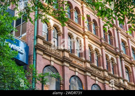 Erkunden Sie das dynamische Herz von Sydney: Das Stadtzentrum Stockfoto