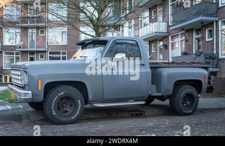 IJmuiden, Niederlande, 19.01.2024, Classic Chevrolet Pick-up C10 Scottsdale ab 1976 Stockfoto