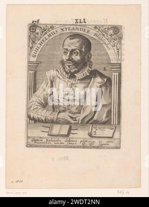 Porträt von Wilhelm Xylander, Robert Boissard, 1597 - 1599 Druck Frankreich Papierstich / Buchdruck historische Personen. Buch Stockfoto