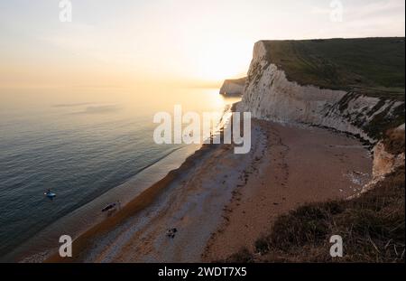 Bat's Head at Durdle Door bei Sonnenuntergang, Durdle Door, Jurassic Coast, UNESCO-Weltkulturerbe, Dorset, England, Großbritannien, Europa Stockfoto