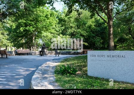 Blick auf den Franklin D. Roosevelt Four Freedoms Park, ein Denkmal für Franklin D. Roosevelt Stockfoto