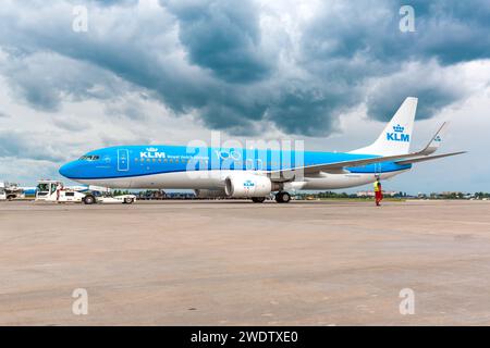 Boryspil, Ukraine - 14. Juli 2021: Flugzeug Boeing 737-800 (PH-BXZ) der KLM Royal Dutch Airlines auf dem Boryspil International Airport Stockfoto
