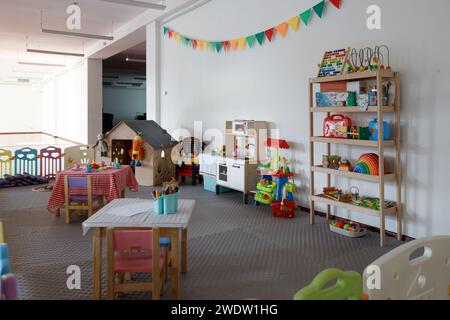 Ein Spielzimmer in einem Kindergarten. Kinderbereich. Hochwertige Fotos Stockfoto