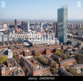 Luftaufnahme von St. John's Area, Beetham Tower, Great Northern Warehouse, Manchester Central und dem größeren Stadtzentrum von Manchester, Großbritannien Stockfoto