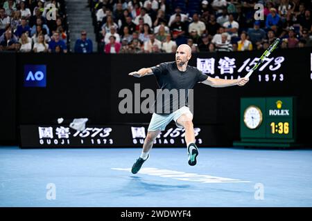 Melbourne, Australien. Januar 2024. Adrian Mannarino aus Frankreich während des Australian Open AO 2024 Grand Slam Tennis Turniers am 21. Januar 2024 im Melbourne Park in Australien. Quelle: Abaca Press/Alamy Live News Stockfoto