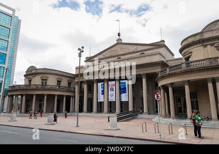 MONTEVIDEO, URUGUAY - 29. Dezember 2023: Solis Theater in Montevideo, eines der schönsten Theater Südamerikas Stockfoto