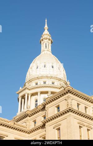 Ende Herbst im Michigan State Capitol Building in Lansing, Michigan. USA. Stockfoto