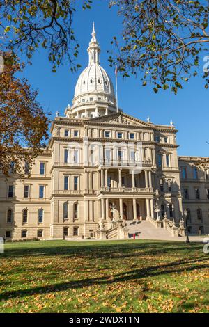 Ende Herbst im Michigan State Capitol Building in Lansing, Michigan. USA. Stockfoto