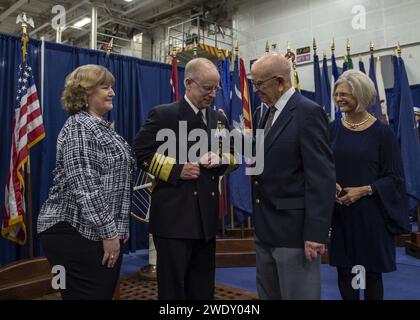 ADM. Daryl L. Caudle Promotionszeremonie Stockfoto