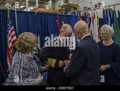 ADM. Daryl L. Caudle Promotionszeremonie Stockfoto