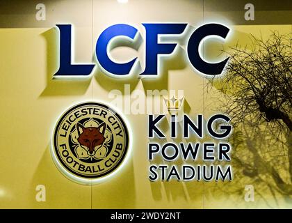 King Power Stadium, Leicester, Großbritannien. Januar 2024. EFL Championship Football, Leicester City gegen Ipswich Town; das Leicester-Abzeichen außerhalb des Bodens Credit: Action Plus Sports/Alamy Live News Stockfoto