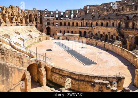 Er ruiniert das antike römische Amphitheater in El-Jem. Das größte kolosseum Nordafrikas, Tunesien. Stockfoto