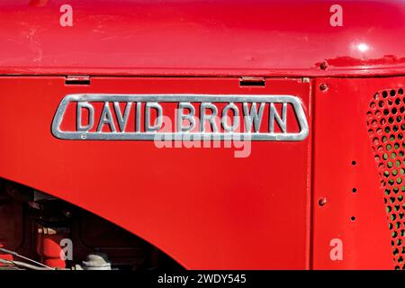 Frome, Somerset, Großbritannien - 23. September 2023: Frome, Somerset, Großbritannien - 23. September 2023: Nahaufnahme eines 1942 David Brown VAK 1 Traktors Stockfoto