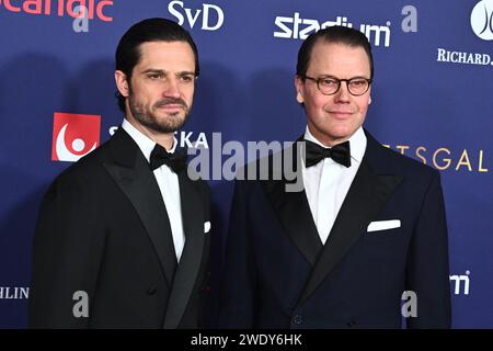 STOCKHOLM, SCHWEDEN 20240122 Prinz Carl Philip und Prinz Daniel kommen auf dem roten Teppich bei der jährlichen Sportgala 2024 in der Friends Arena an. Foto: Claudi Stockfoto