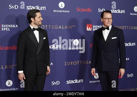 STOCKHOLM, SCHWEDEN 20240122 Prinz Carl Philip und Prinz Daniel kommen auf dem roten Teppich bei der jährlichen Sportgala 2024 in der Friends Arena an. Foto: Christus Stockfoto