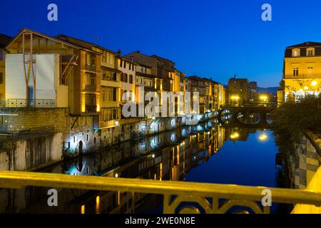 Blick auf Castres in der Dämmerung Stockfoto