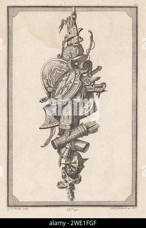 Trophäe mit Schilden und Pfeilkocher, Gottlieb Friedrich Riedel, nach Jean Charles Delafosse, 1779 drucken Eine Trophäe mit Helm, verschiedenen Schilden, Waffen und einer Pfeilhülle. Veröffentlichungsnummer 20. Augsburger Papierätzung / Gravurtrophäe, d.h.: Dekorative Anordnung symbolischer oder typischer Objekte  Ornament. Schutzwaffen: Schild. archers Waffen: Pfeil Stockfoto