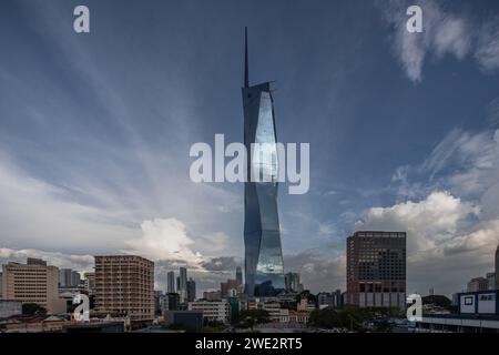 Der Warisan Merdeka Tower Wolkenkratzer in Kuala Lumpur, Malaysia. Stockfoto