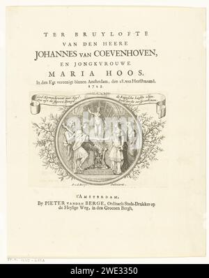 Titelseite für Ter Bruylofte van den Heerhous Johannes van Coevenhoven und Jongkvrouwe Maria Hoos, Amsterdam, 1723, Pieter van den Berge, 1723 Druck Ein junges Paar erreicht sich über eine Feuerstelle die Hand. Hinter dem Bräutigam ist Herkules, hinter der Braut eine Frau mit Palmzweig und Buch. Auf einer Banderole ein kurzes Fresh über die Liebe. Amsterdamer Papierätzung (zivile) Hochzeitszeremonien (+ Variante). (Geschichte) Herkules (Herakles) Stockfoto