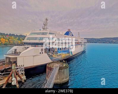 Vancouver, Kanada – 15. OCT: BC Ferries legte am 15. Oktober 2023 in Vancouver, British Columbia, an der Anlegestelle an und wartete auf den Passagier Stockfoto