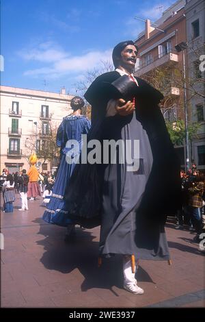 Tanzriesen, aufgenommen 2005, Placa del Sol, Gracia, Barcelona, Katalonien, Spanien, Europa Stockfoto