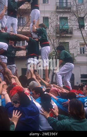 Castell menschlicher Turm, aufgenommen 2005, Placa del Sol, Gracia, Barcelona, Katalonien, Spanien, Europa Stockfoto