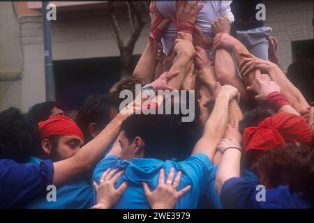 Castell menschlicher Turm, aufgenommen 2005, Placa del Sol, Gracia, Barcelona, Katalonien, Spanien, Europa Stockfoto