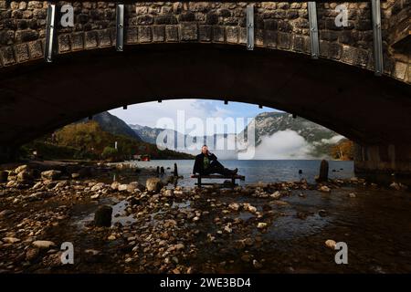 Bohinjer See, Bohinj, Slowenien, Triglav, Bled, Wildwasser, Abenteuer, See, Bezaubernder See im Nationalpark Triglav bei Bled Stockfoto