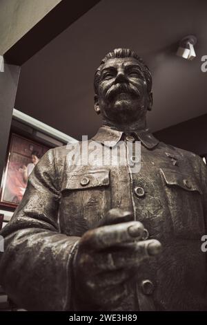 Ungarn - Budapest 30 November 2023 Josef Stalin Statue im Ungarischen Nationalmuseum, Budapest Stockfoto