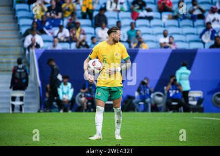 Doha, Katar, 23. Januar 2024, AFC Asian Cup Katar 2023 Gruppe B - Martin Boyle feiert seinen Elfmeter und bringt Australien in Führung 1:0 Usbekistan. Quelle: Runbang Zhu/Alamy Live News Stockfoto