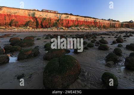 Das Brownstone und Kreidefelsen; Hunstanton Stadt; North Norfolk Coast; England Großbritannien Stockfoto