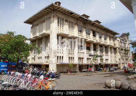 Fatahillah-Platz in Kota Tua, der Altstadt von Jakarta und Zentrum der alten Batavia in Indonesien. Stockfoto