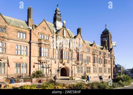 Coventry Council House Coventry ein Stadthaus im Tudor Revival Stil Stadthalle des Coventry City Council Coventry Warwickshire England Großbritannien GB Europa Stockfoto